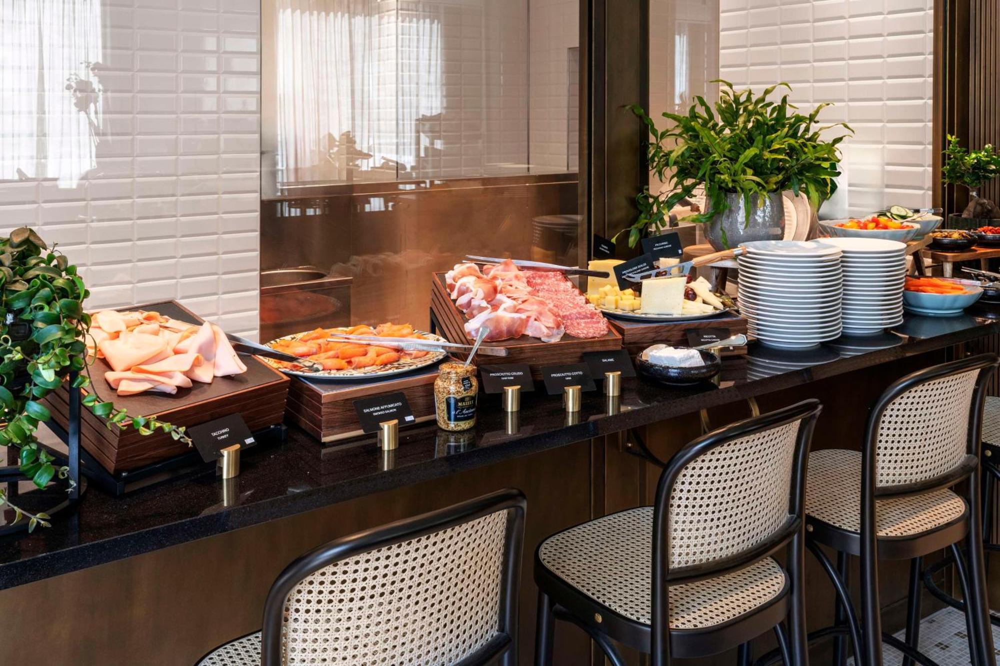 Radisson Collection Hotel, Roma Antica ภายนอก รูปภาพ