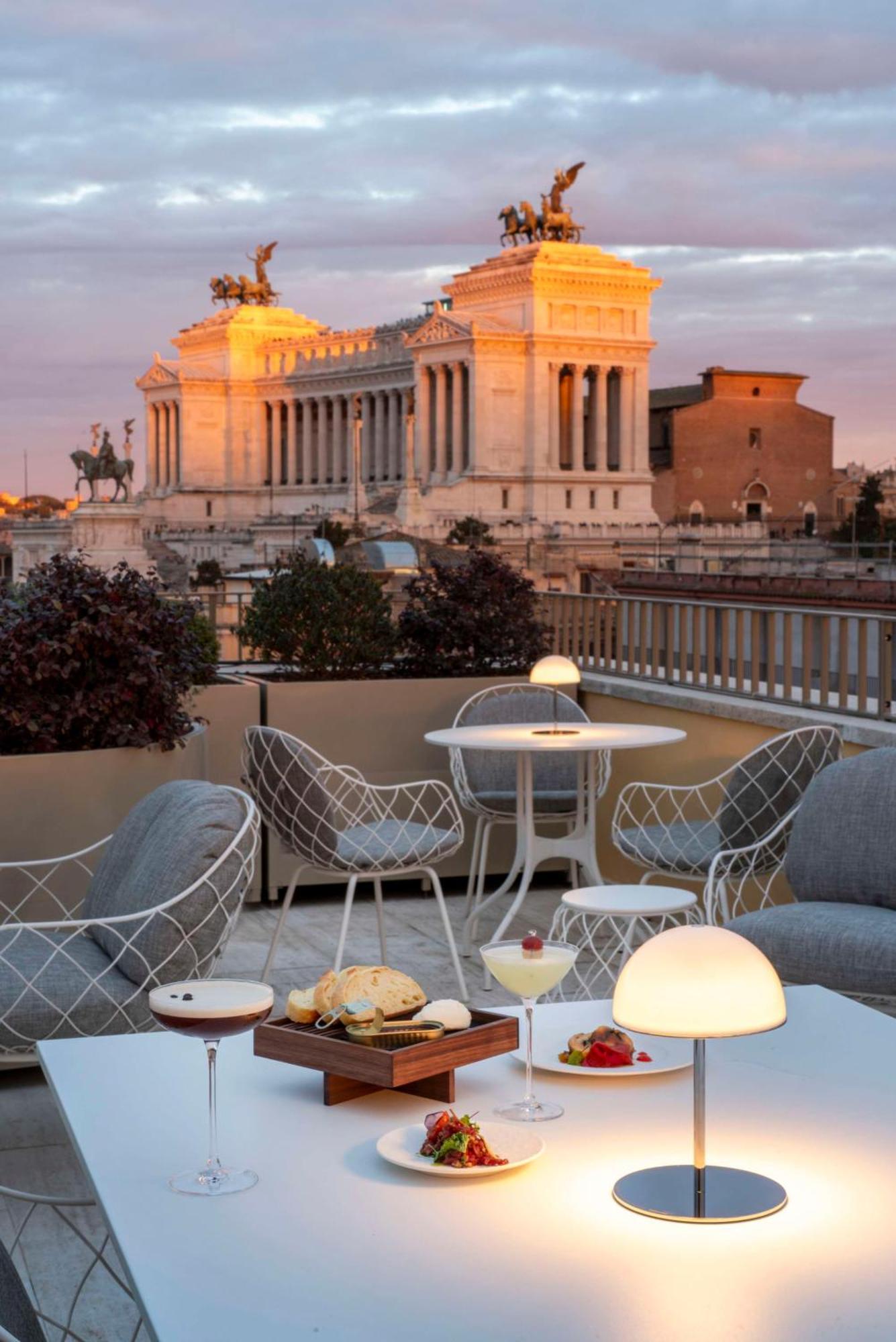 Radisson Collection Hotel, Roma Antica ภายนอก รูปภาพ