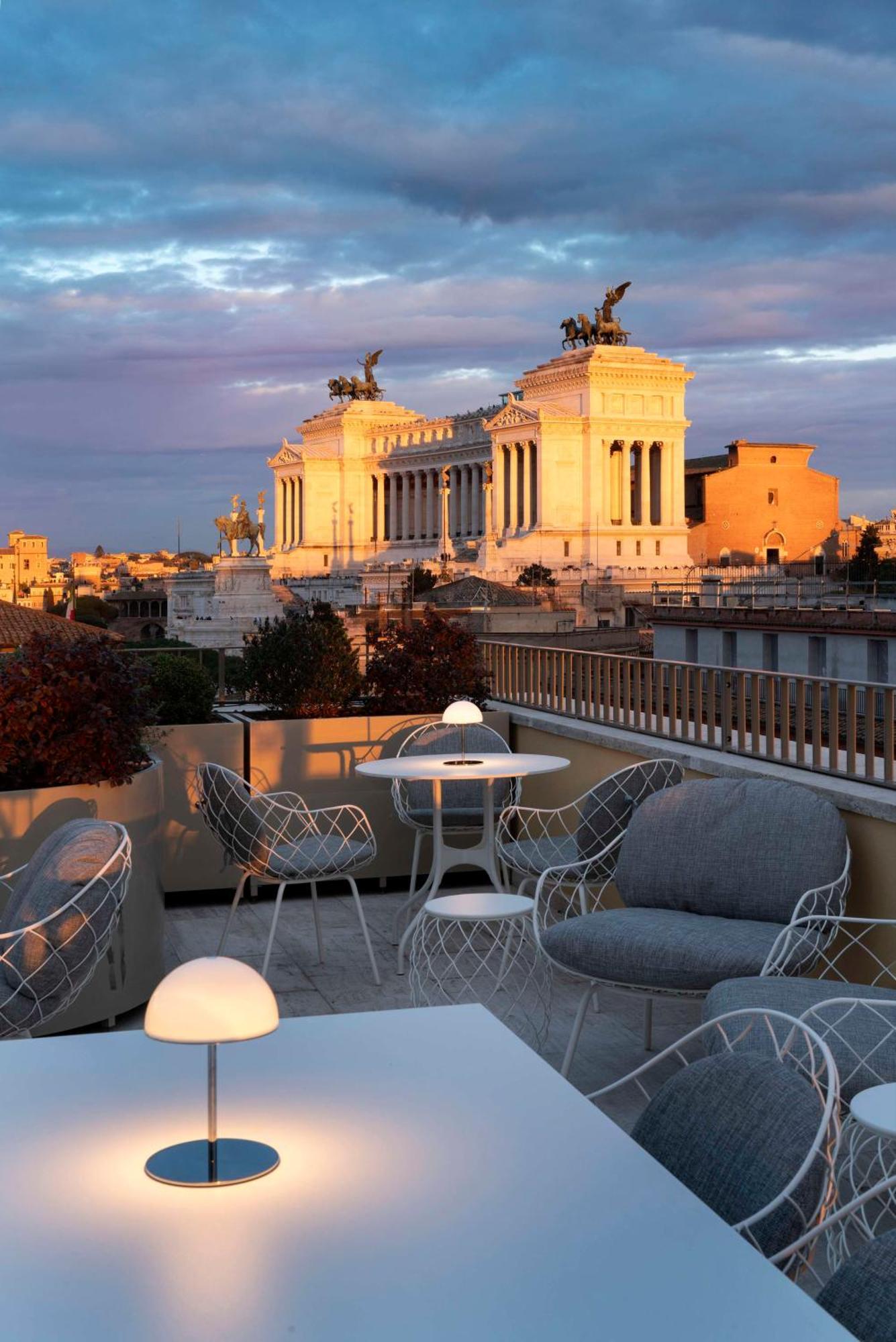 Radisson Collection Hotel, Roma Antica ภายนอก รูปภาพ