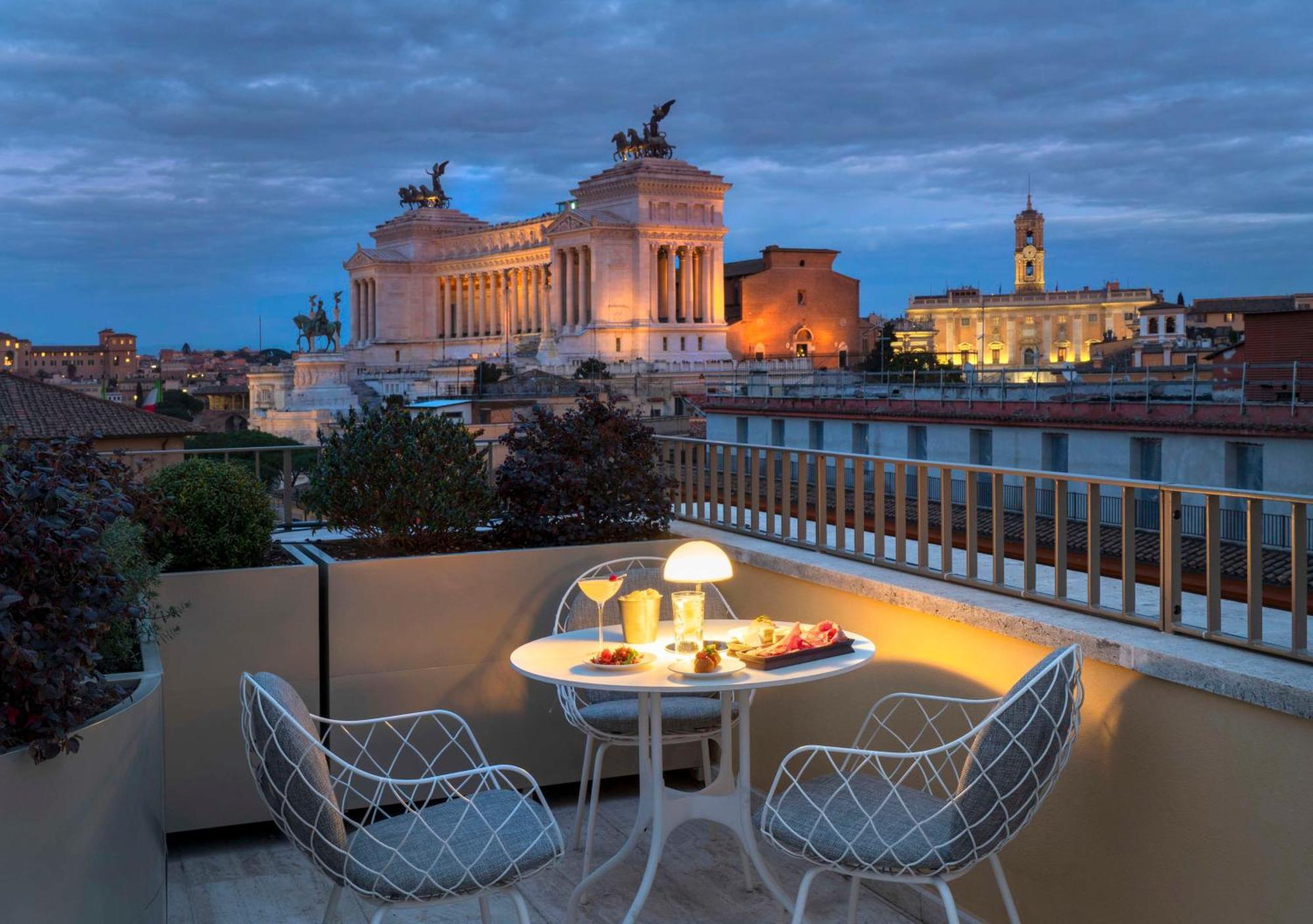 Radisson Collection Hotel, Roma Antica ภายนอก รูปภาพ